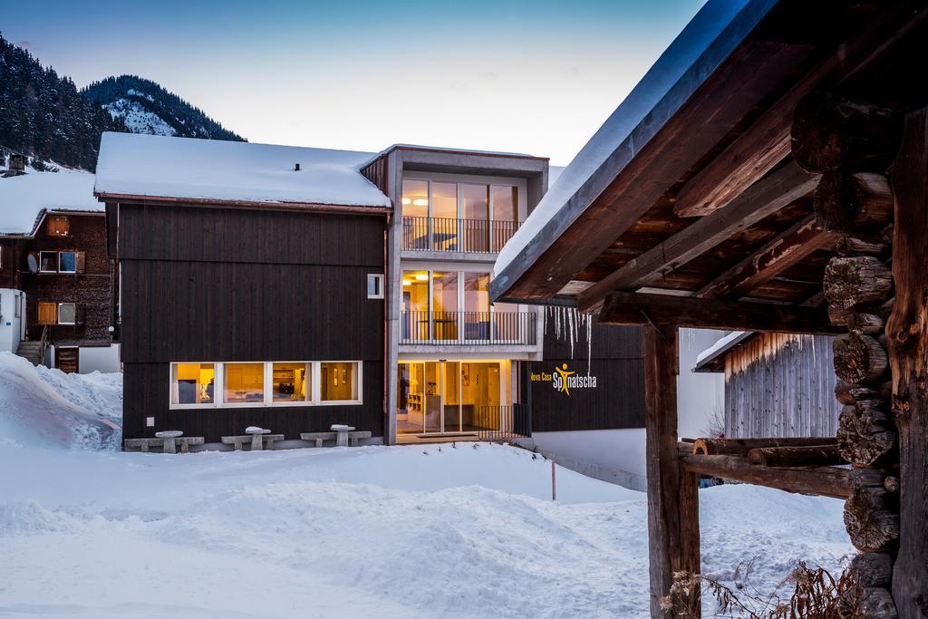 Nova Casa Spinatscha Sedrun Hostel ภายนอก รูปภาพ